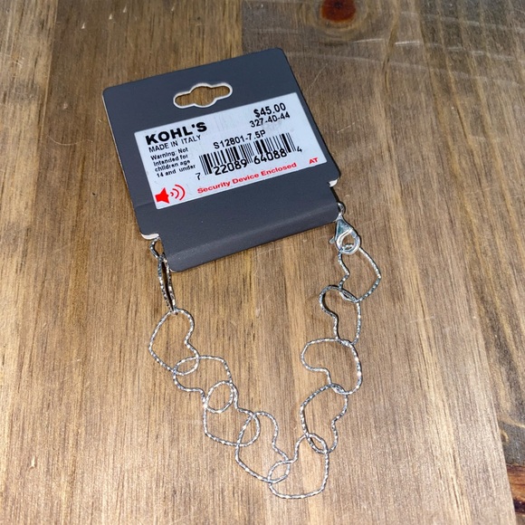 NEW Primrose Heart Bracelet, 7.5”, silver. - Picture 2 of 3